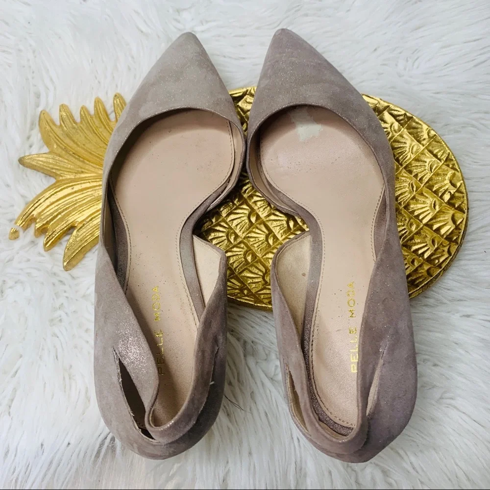 PELLE MODA Tan Suede Shimmer Heels Size 9.5